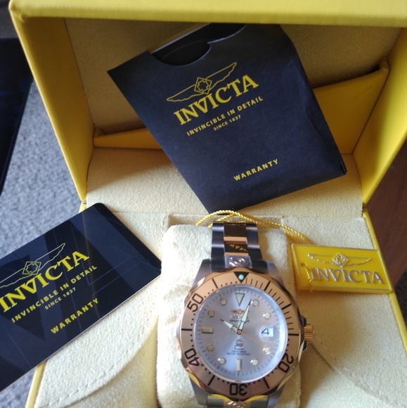 invicta men's diver watch
